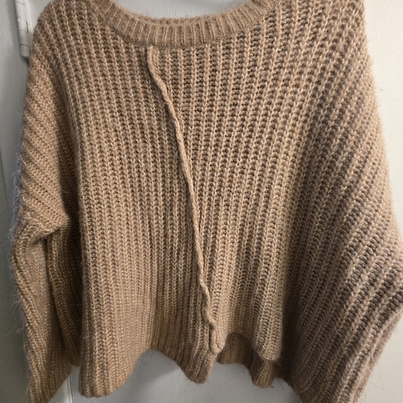 Zara Knit Alpaca Women's Oversized Tan Brown Asymmetrical Pullover Sweater - Picture 4 of 10